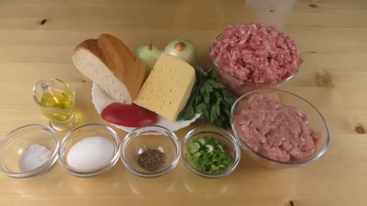Президентская котлета / невероятно вкусная, сочная и очень большая котлета: шаг 1