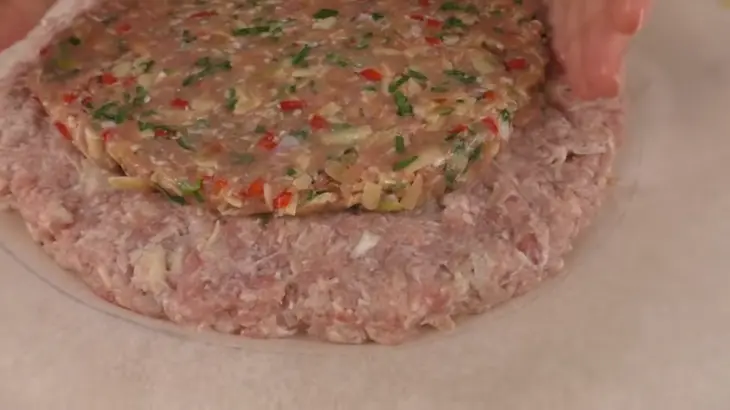 Президентская котлета / невероятно вкусная, сочная и очень большая котлета: шаг 6