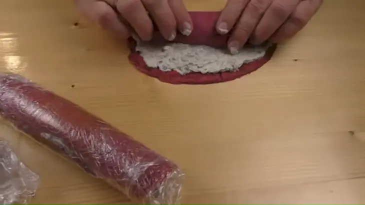 Закусочные рулетики: шаг 6