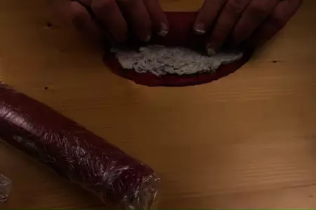 Закусочные рулетики: шаг 6
