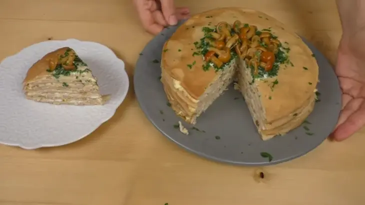 Рецепт куриного, блинного торта с грибами: шаг 6