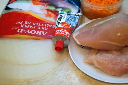 «канапе» из спринг роллов.: шаг 1