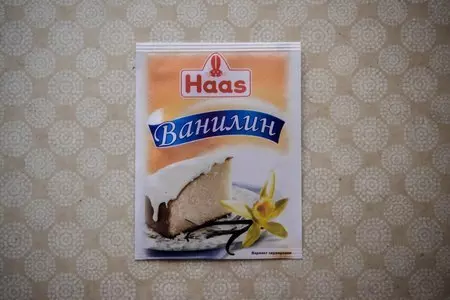 Торт домик без выпечки: шаг 1