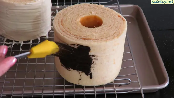 Пряный баумкуфен с ромовой пропиткой: шаг 11