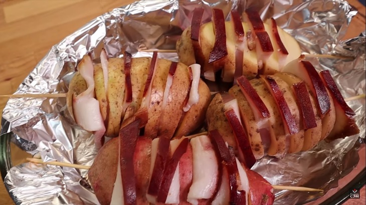 Шашлык из свинины с картофелем в духовке: шаг 3