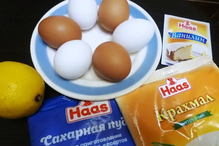 Десерт павлова новогодняя: шаг 1