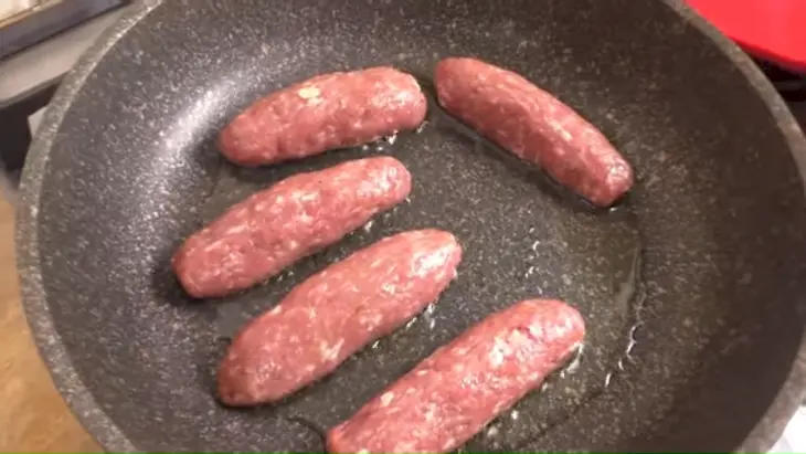 Сочные домашние колбаски: шаг 2