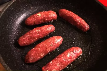 Сочные домашние колбаски: шаг 2