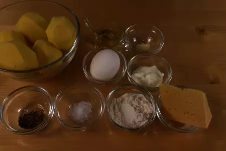 Картофель в духовке по-новому: шаг 1