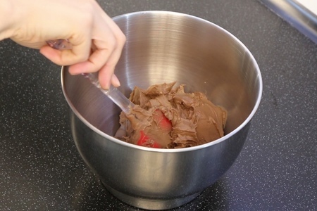Шоколадный заварной крем: шаг 10