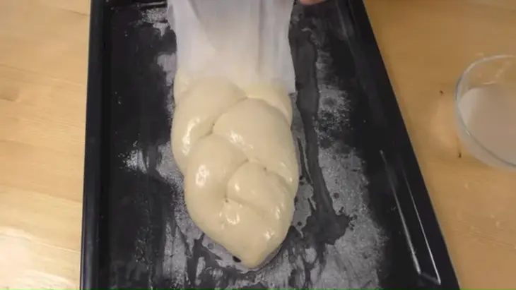 Выпечка к чаю - плетенка с маком: шаг 5