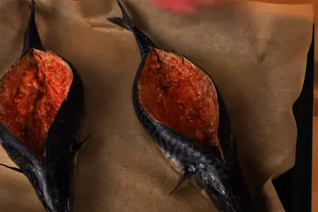 Запеченная скумбрия с овощами: шаг 3