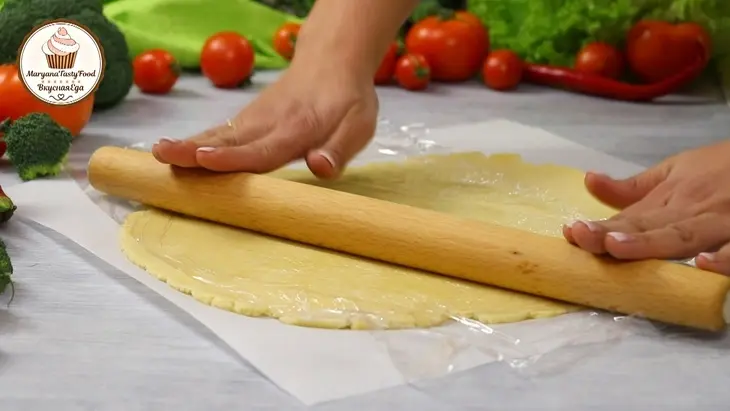 Пирог "киш лорен" с курицей, брокколи и сыром (французский открытый пирог!): шаг 2