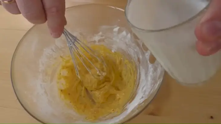 Пирог с картошкой, мясом и заварным кремом: шаг 3