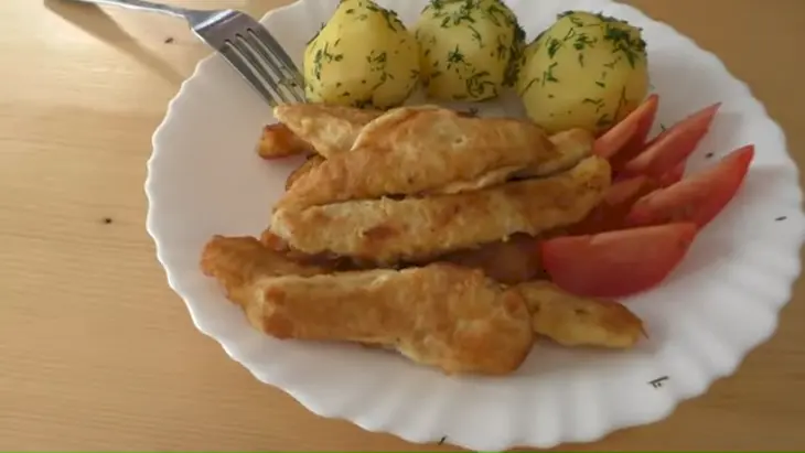 Куриные палочки на сковороде: шаг 6