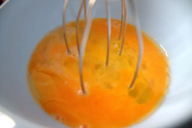 Пирог с кокосовыми шариками и джемом "махеевъ", 23 февраля: шаг 2