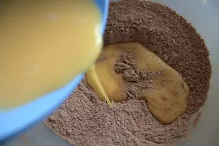 Пирог с кокосовыми шариками и джемом "махеевъ", 23 февраля: шаг 3