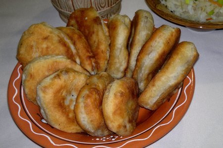 Пирожки с картошкой и куриной печёнкой: шаг 15