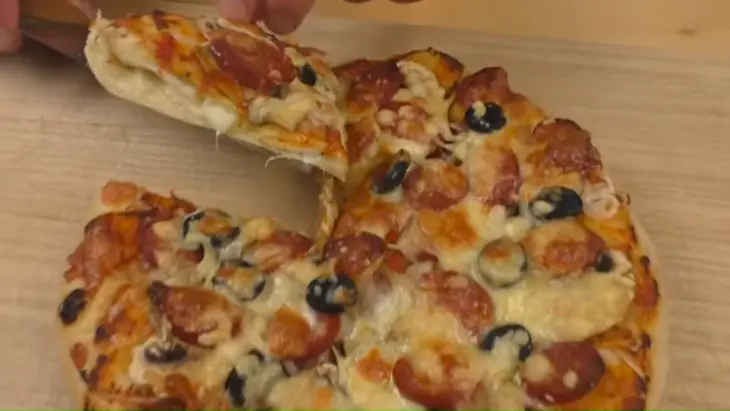 Пицца с сырным дном: шаг 9