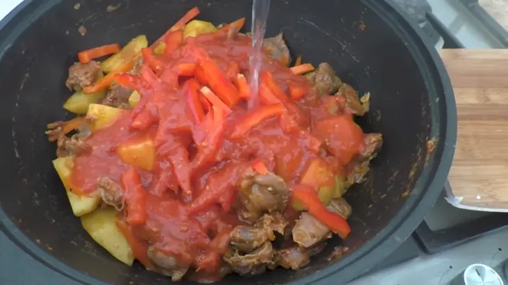 Горячее блюдо из куриных желудочков: шаг 4