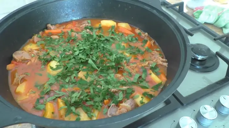 Горячее блюдо из куриных желудочков: шаг 5