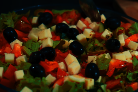 Классический греческий салат: шаг 7