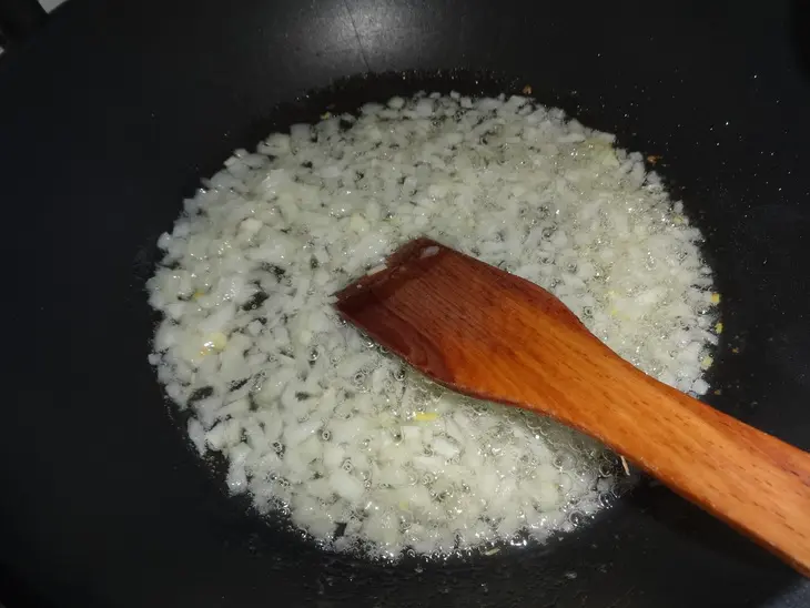 Пирог из картофельного теста с курицей и овощами: шаг 6