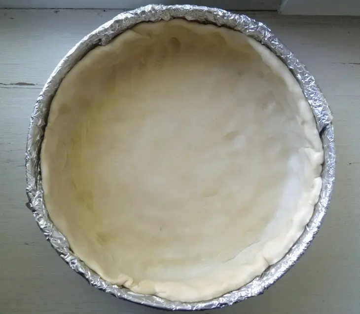 Пирог из картофельного теста с курицей и овощами: шаг 11