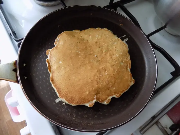 Блины из цельнозерновой муки с овсянкой и брокколи: шаг 10