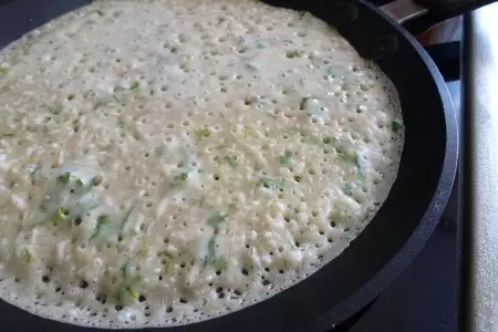 Сырные блинчики с зеленью: шаг 6
