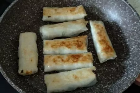 Блинчики нэм с курицей и ананасами: шаг 6