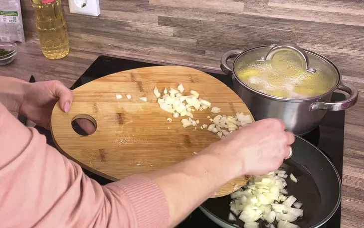 Лаваш с картошкой и грибами, постный рецепт на каждый день: шаг 2