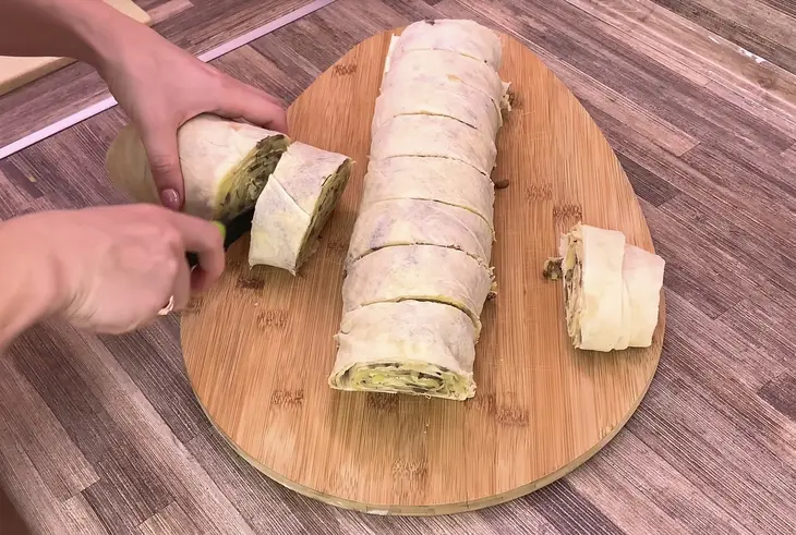 Лаваш с картошкой и грибами, постный рецепт на каждый день: шаг 6