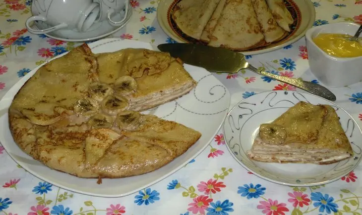 Блинный пирог с творогом и бананом: шаг 15