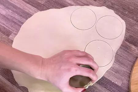 Пельмени с тофу и шпинатом, постный рецепт: шаг 6