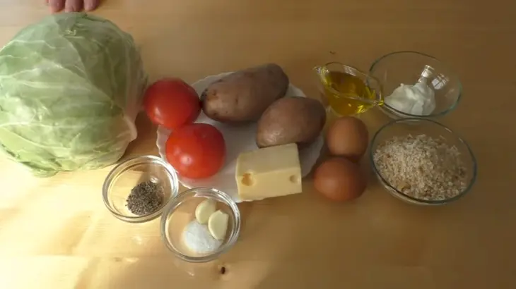 Капустные конвертики на сковороде: шаг 1