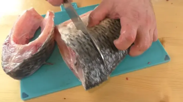 Закуска из жареной рыбы: шаг 2