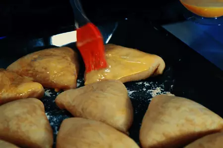 Самса с мясным фаршем, очень сочная: шаг 8