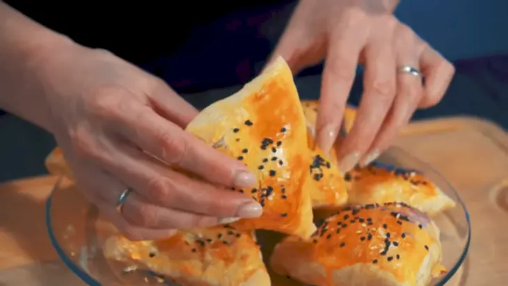 Самса с мясным фаршем, очень сочная: шаг 9