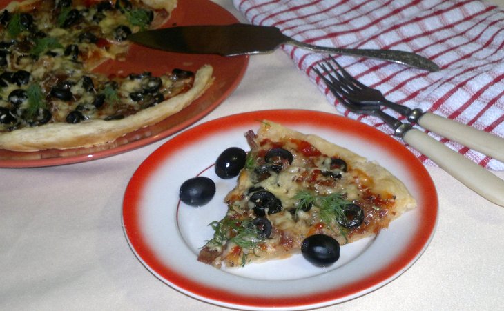 Пицца с оливками и беконом, "махеевъ", россия: шаг 10