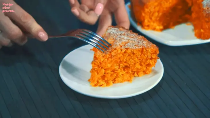Морковный пирог с овсянкой и курагой: шаг 9