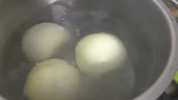 Голубцы из лука в духовке: шаг 3