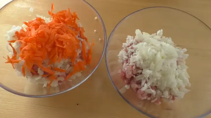 Блюдо из капусты и фарша: шаг 2