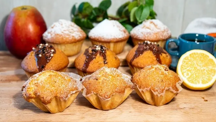 Домашние кексы с орехом и изюмом: шаг 9