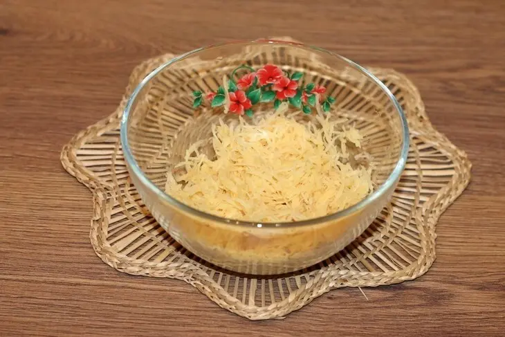 Куриная голень в картофельном кляре, «махеевъ», россия: шаг 4