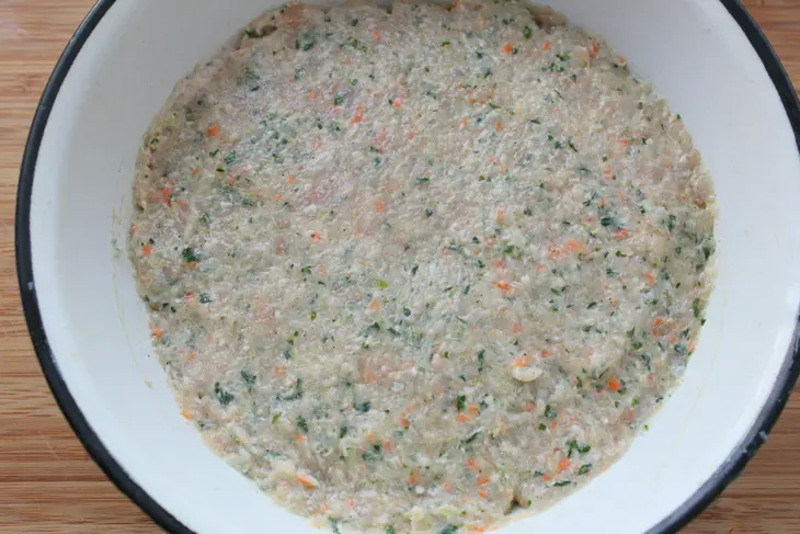 Котлеты из куриной грудки "удачные": шаг 3