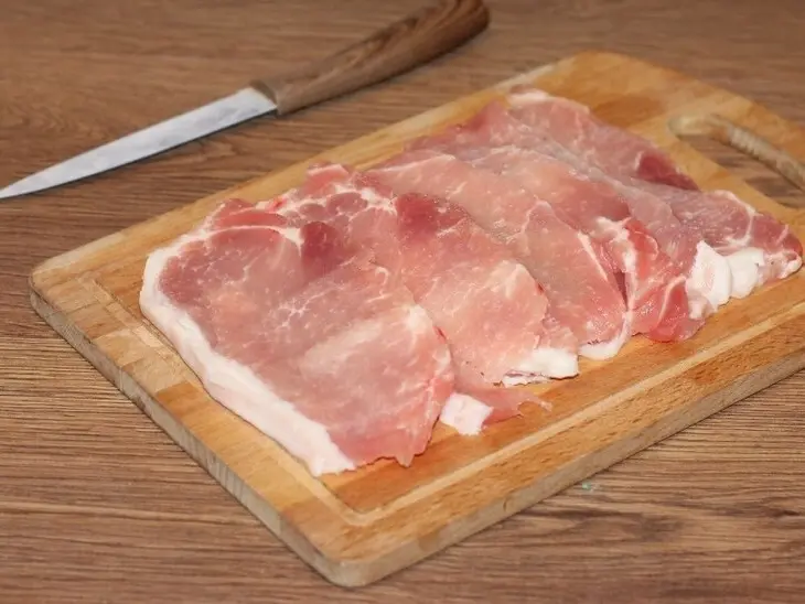 Мясные колобки с начинкой, «махеевъ», россия: шаг 1