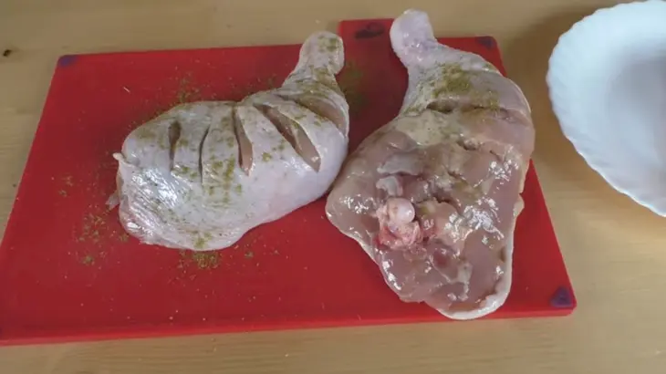 Куриное мясом со вкусом шашлыка на сковороде: шаг 2