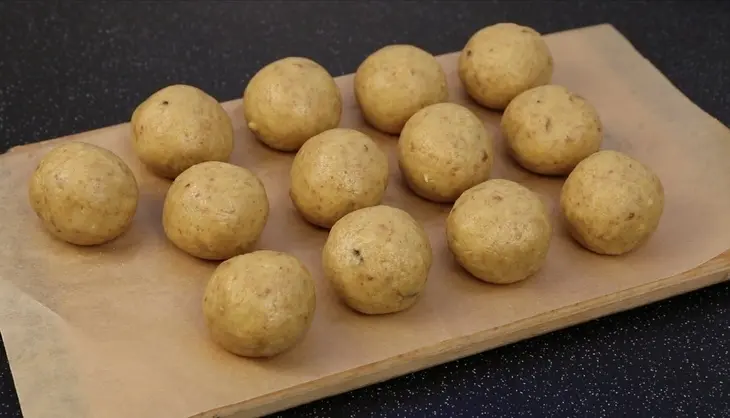 Пирожные из кулича: шаг 10