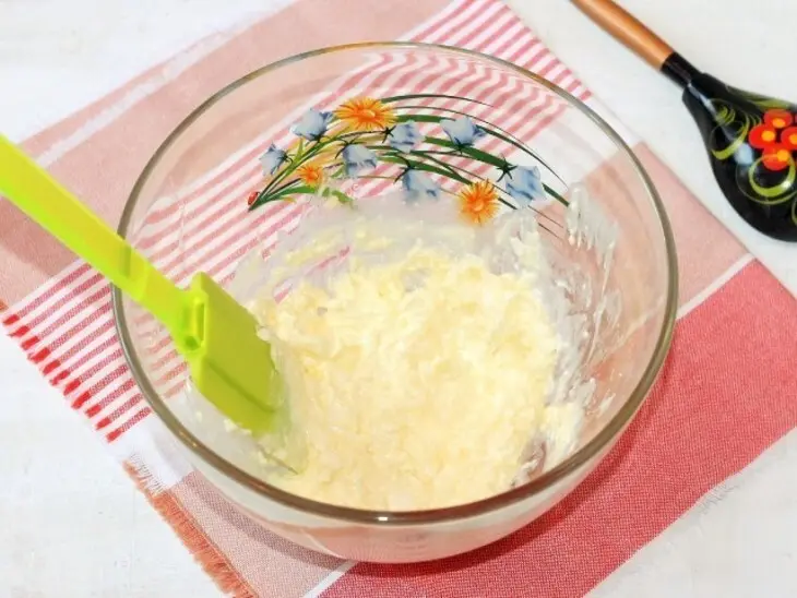 Кулич с глазурью на сгущенке #пасха: шаг 4